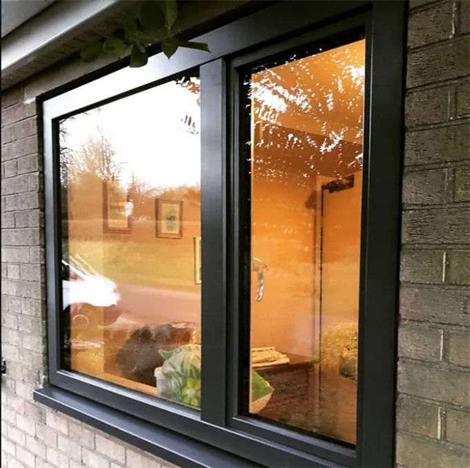 Water Tightness Level 6 SKATE Aluminum Casement Windows With Triple Glazed And Screen