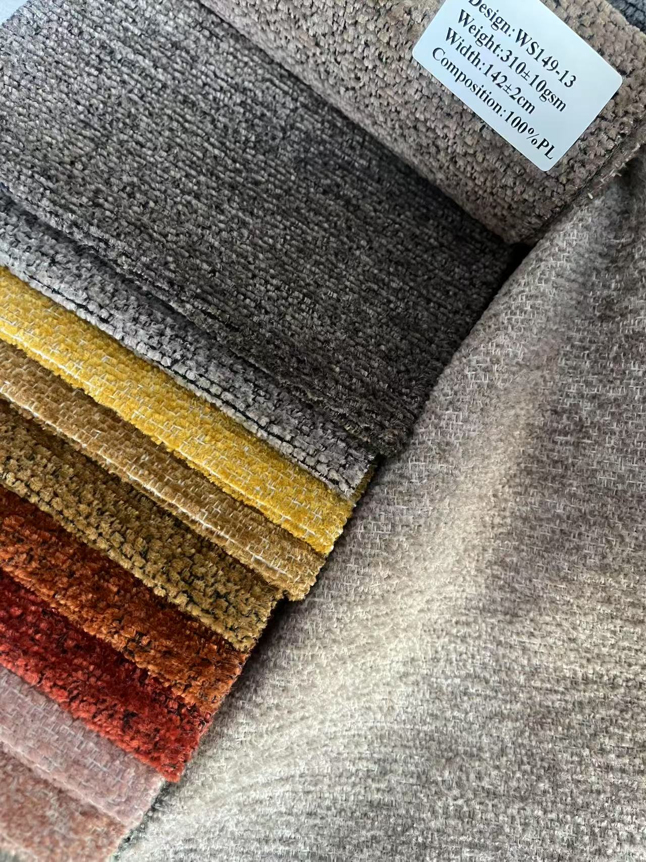 Yarn Dyed Velvet Sofa Fabric Long Lasting Wrinkle Resistant For Curtain