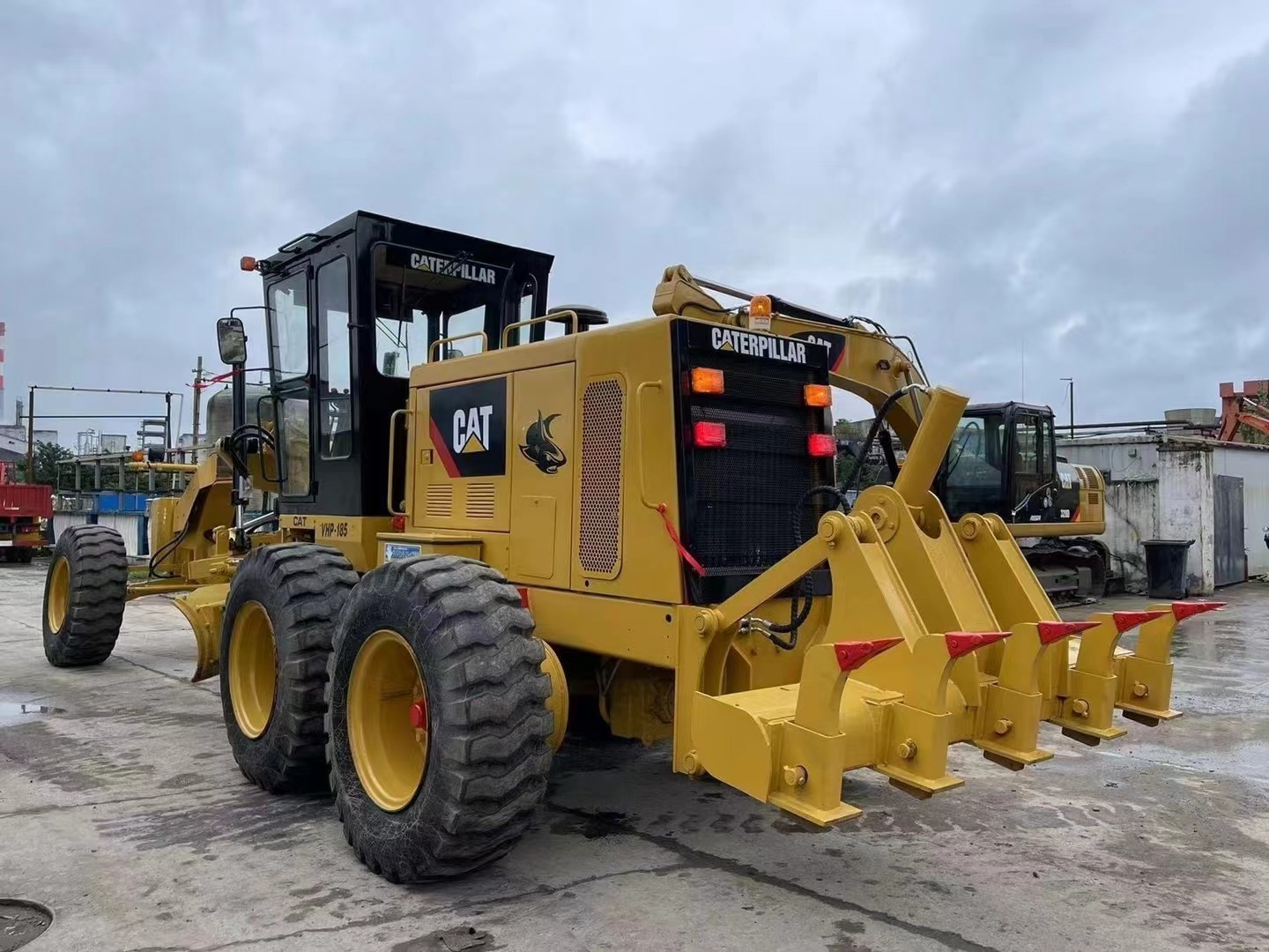 CAT 140H Second Hand Grader For Ground Leveling Operations