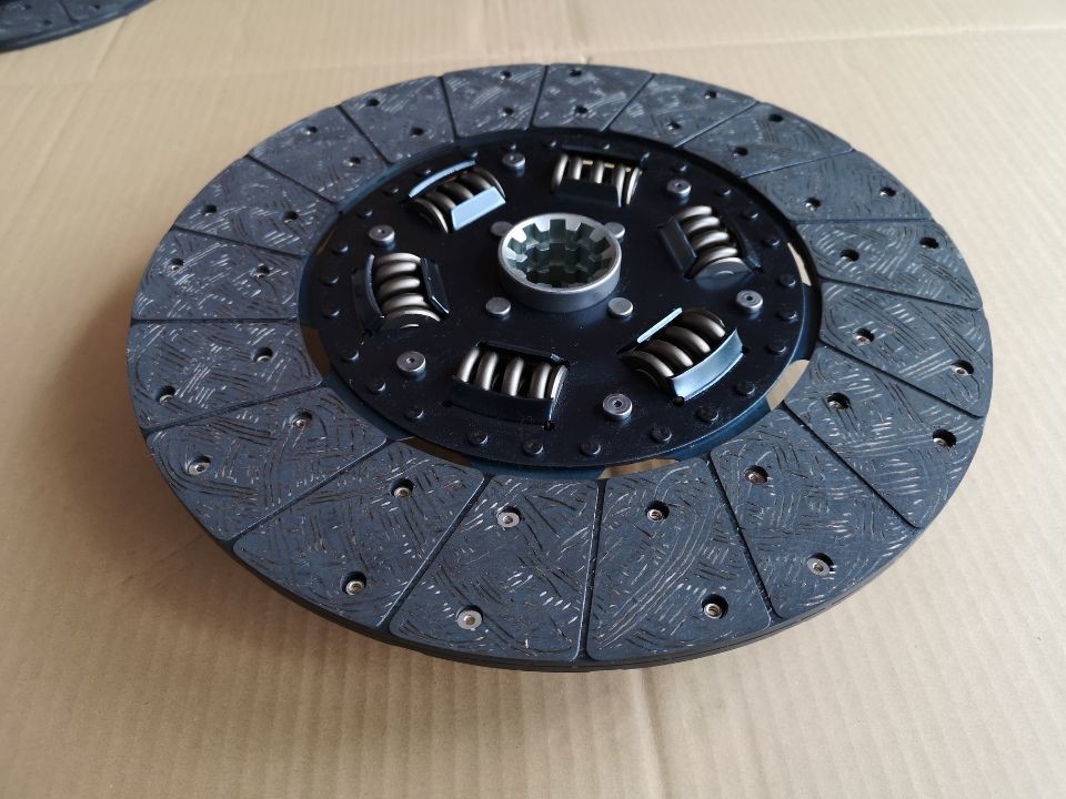 400mm ISUZU Clutch Disc 1312408850 Front Side Of Twin Disc Transmission