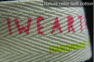 Eco - Friendly Cotton Woven Clothing Labels Tags For Clothes Embroidered