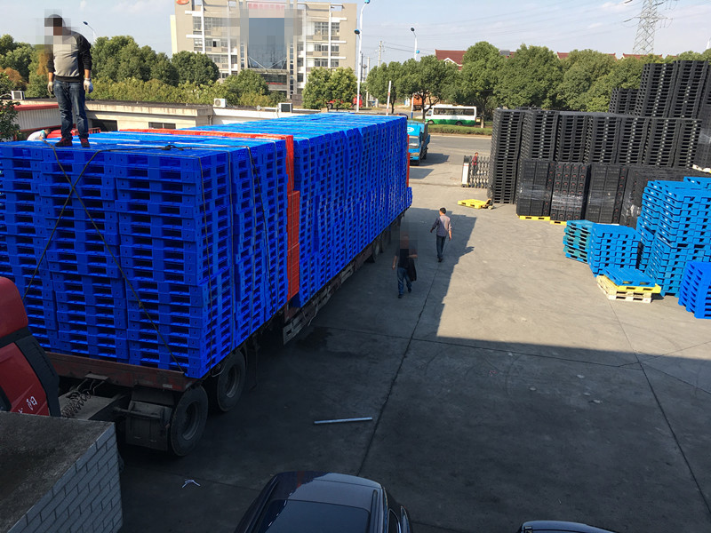 Durable Warehouse Hygienic Plastic Pallet 1Ton Dynamic load 4Ton Static load