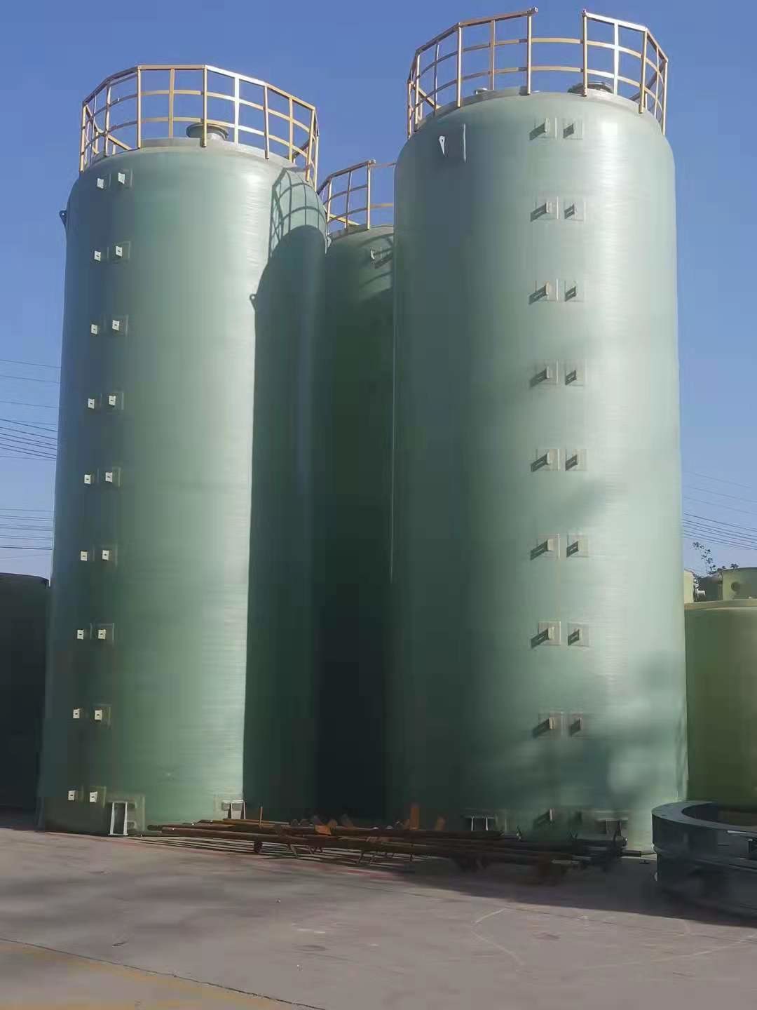 Filament Winding Vertical FRP Chemical Storage Tank Wastewater Treatment