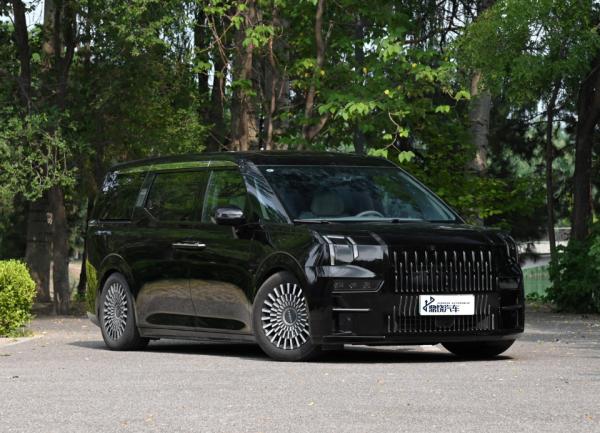 Sport Auto 400Kw 702Km 544Ps Zeekr 009 Electric Car 686Nm 5 Door 6 Seater MPV EV
