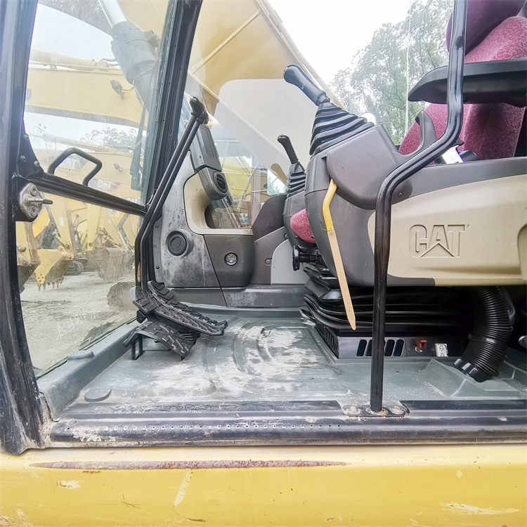 Original Hydraulic Pump Used Caterpillar Excavator 20 Ton with Good Condition CAT320D