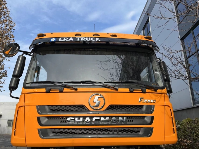 Used Tipper Trucks In Good Condition Shacman 400hp 8*4 F3000 Dump Truck 12 Tires Standard Cabin