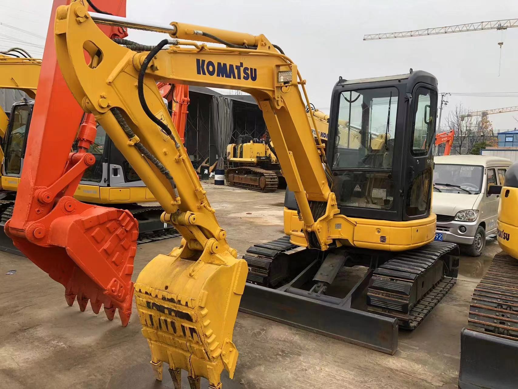 Factory price second hand mini digger komatsu pc40/high power used excavator Komatsu pc40