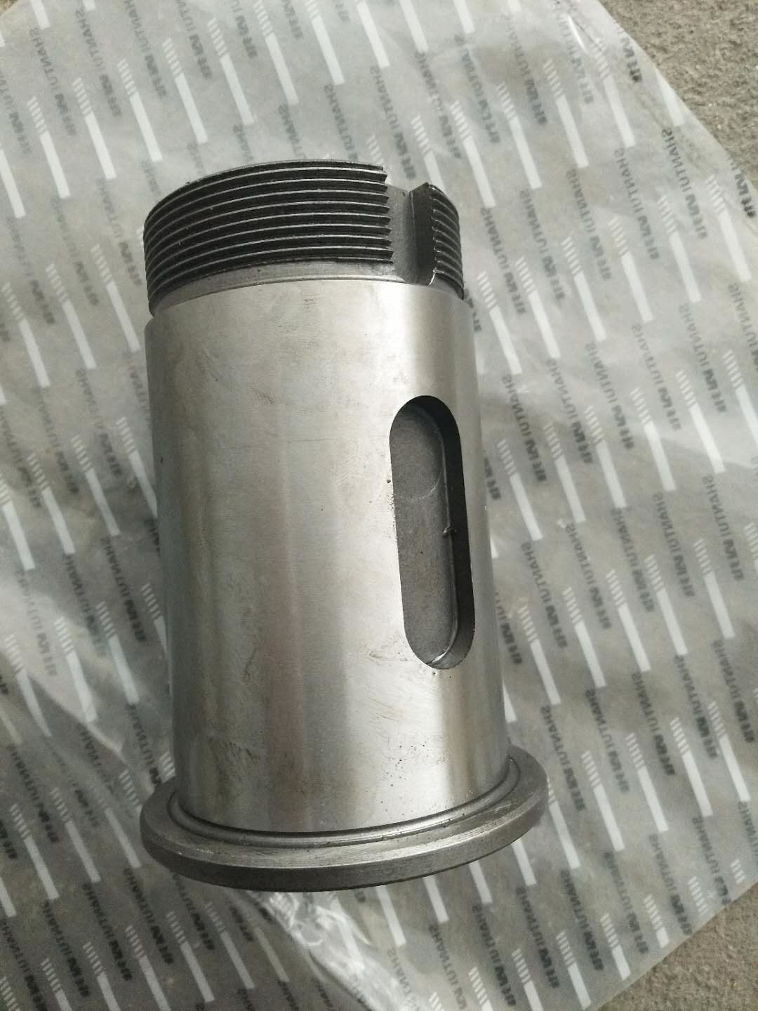 komatsu D85-18 bulldzoer NT855,NH220 POWER TAKE OFF GEAR 6691-21-4160 SHAFT 6691-21-4170 KEY 04000-01850