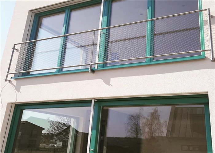 Outdoor SS304 Balustrade Wire Mesh 4.0mm Stainless Rope Mesh Easy Installation