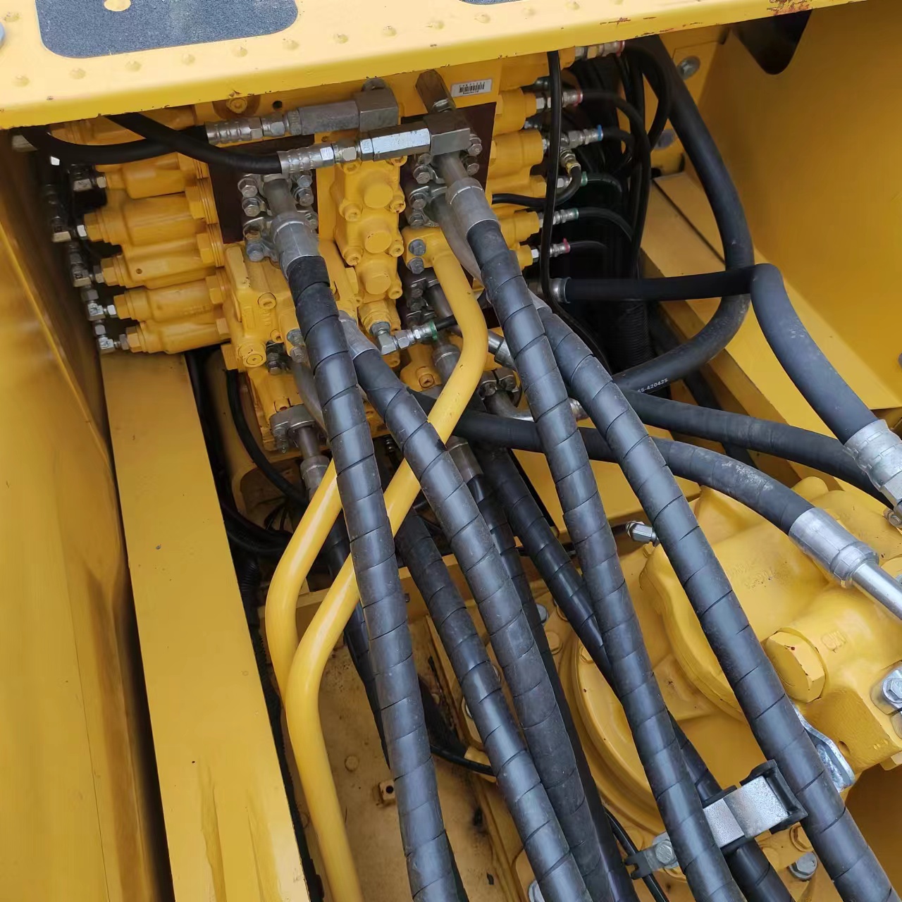Second Hand PC240LC-8 Komatsu 20 Ton Crawler Excavator Used Komatsu PC240LC-8 PC220-8 Hydraulic Crawler Excavator