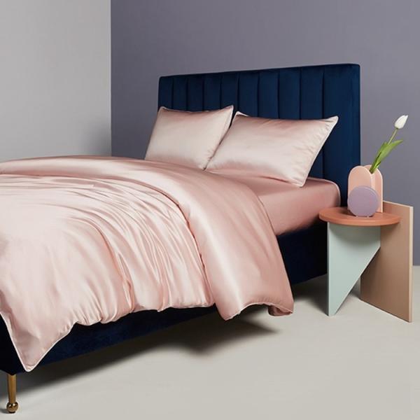128x68 Fabric Density 100% Pure Silk Satin Duvet Cover Set for Luxury Hotel