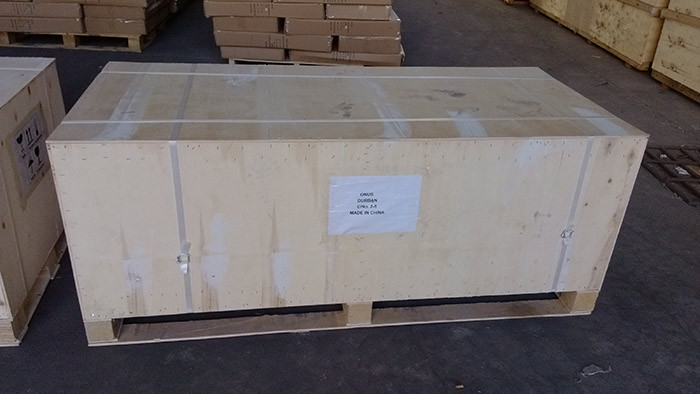Glare Finish epoxy lab countertops with double sinks / laboratory furniture