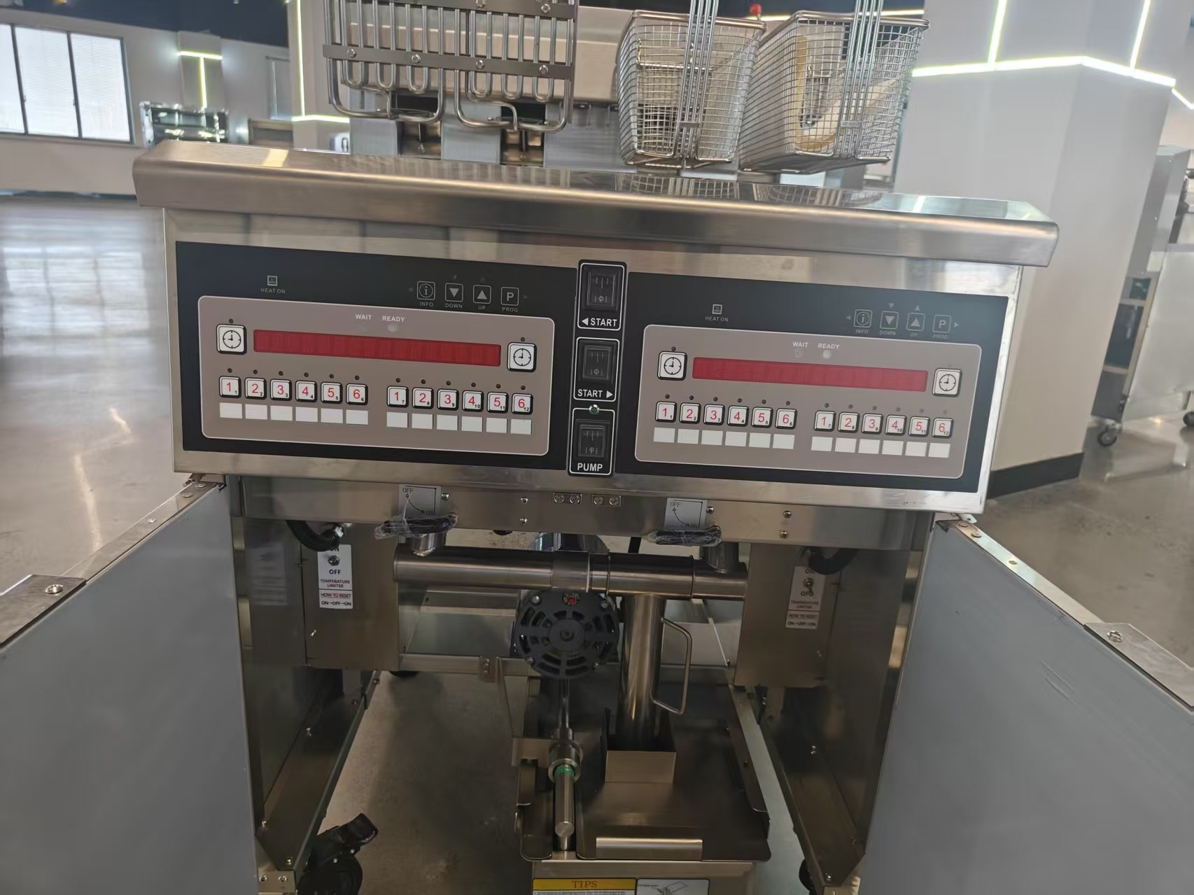 304SUS Factory Direct Sell Two Tanks Four Baskets Digital Panel Electric & Gas Open Fryer