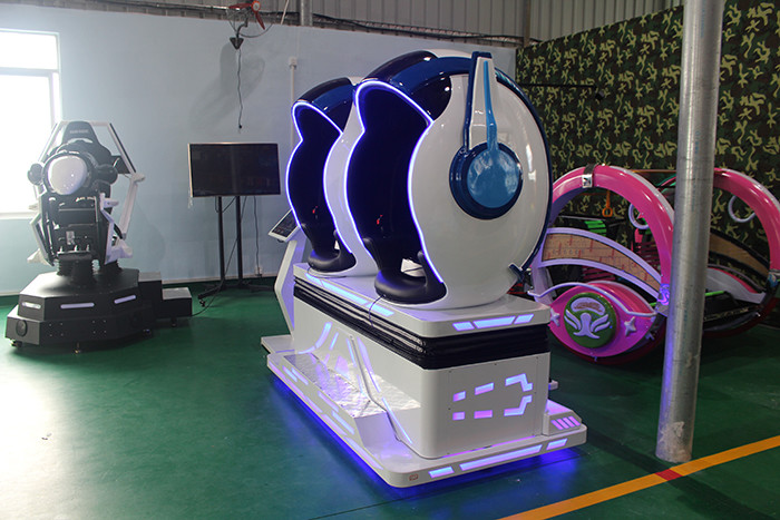 2 Seats Virtual Reality Simulator 9d Vr Cinema With 360 ° Rotating Platform