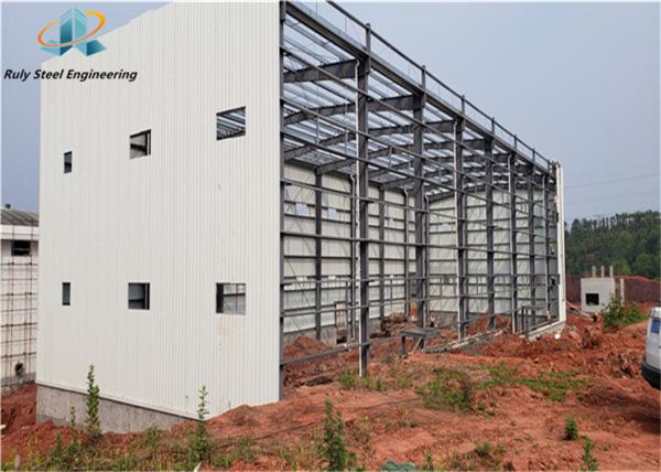 China Supplier Demountable Prefab Galvanized/Painted Light Steel Structure