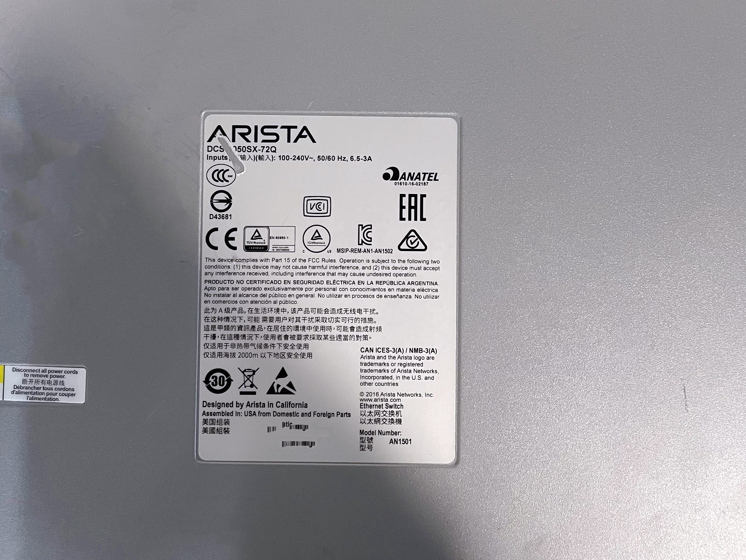 Transmission Rate 10/100Mbps /1000Mbps Original DCS-7050SX-72-R Used Private Mold
