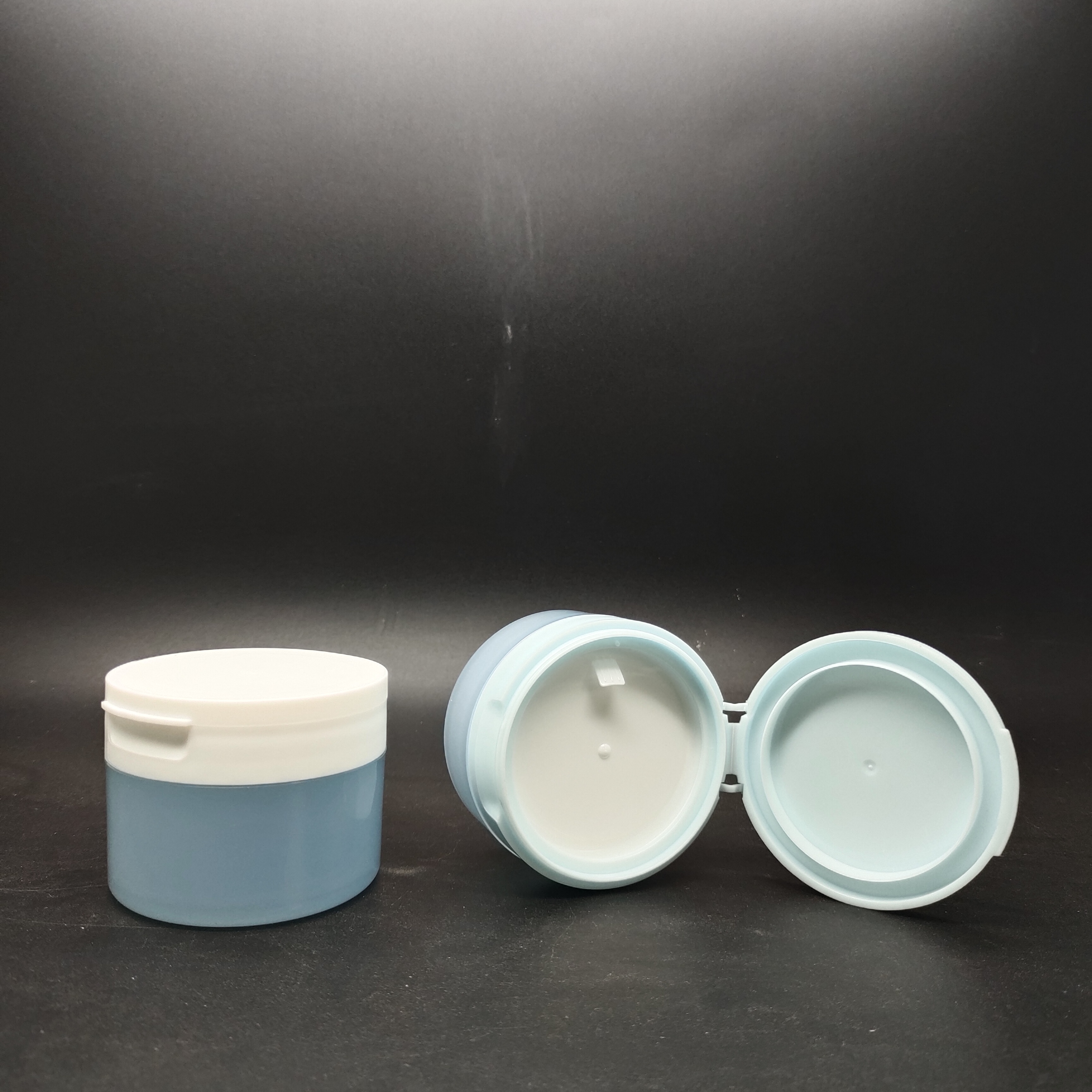 80g 100g 120g Flip Top Lid Cosmetic Jars Made of PP Material Suitable for Skincare Packaging