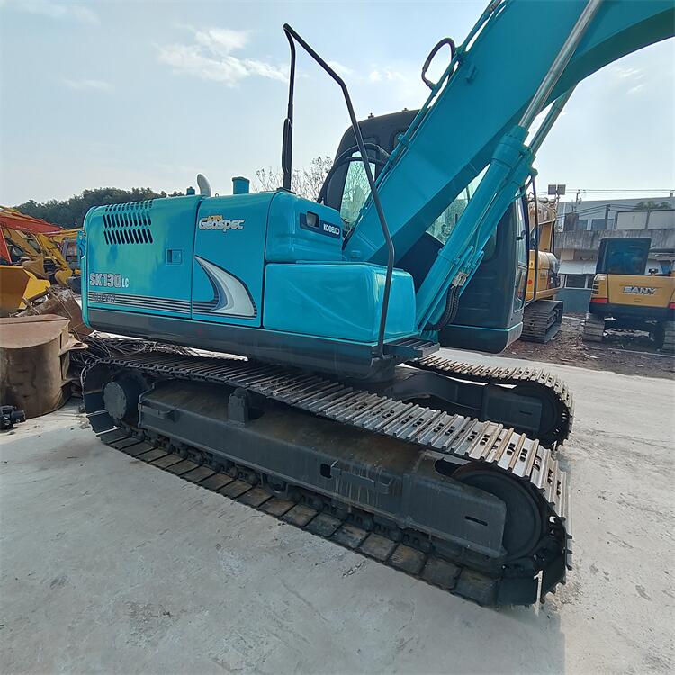 Inexpensive Second-hand Excavator Used Kobelco130 15 Tons Bucket capacity 0.52m3