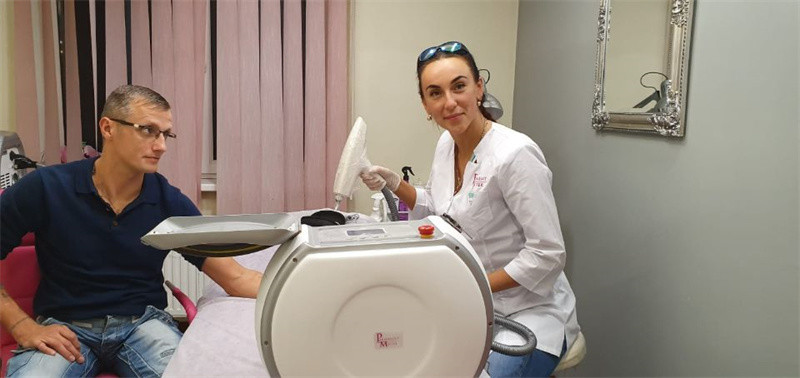 1064nm Nd Yag Laser Machine For Carbon Laser Peeling Tattoo Removal