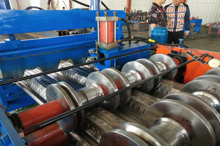 Building Material House Floor Deck Roll Forming Machine With High Working Speed