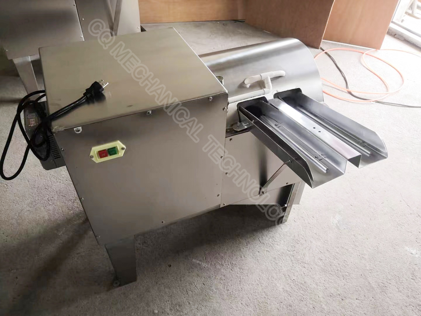 Steel Type Chicken Cleaner Washing Machine Duck Egg Brush Washer