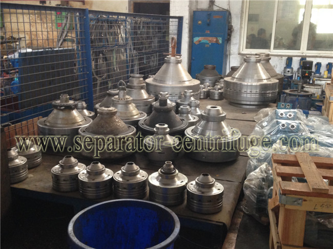 Automatic Unload Vertical Disc Separator - Centrifuge Fresh Algae Separator