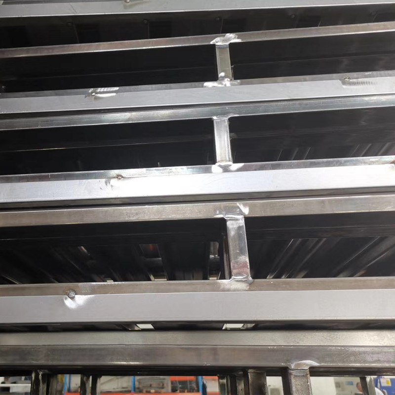Customized Industrial Warehouse Steel Pallet Heavy Duty Steel Pallet 2 Way Entry