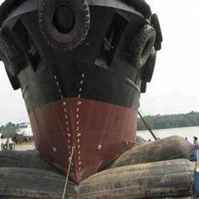 Cylindrical Marine Rubber Airbags Ship Launching and Docking Pneumatic Air Bags