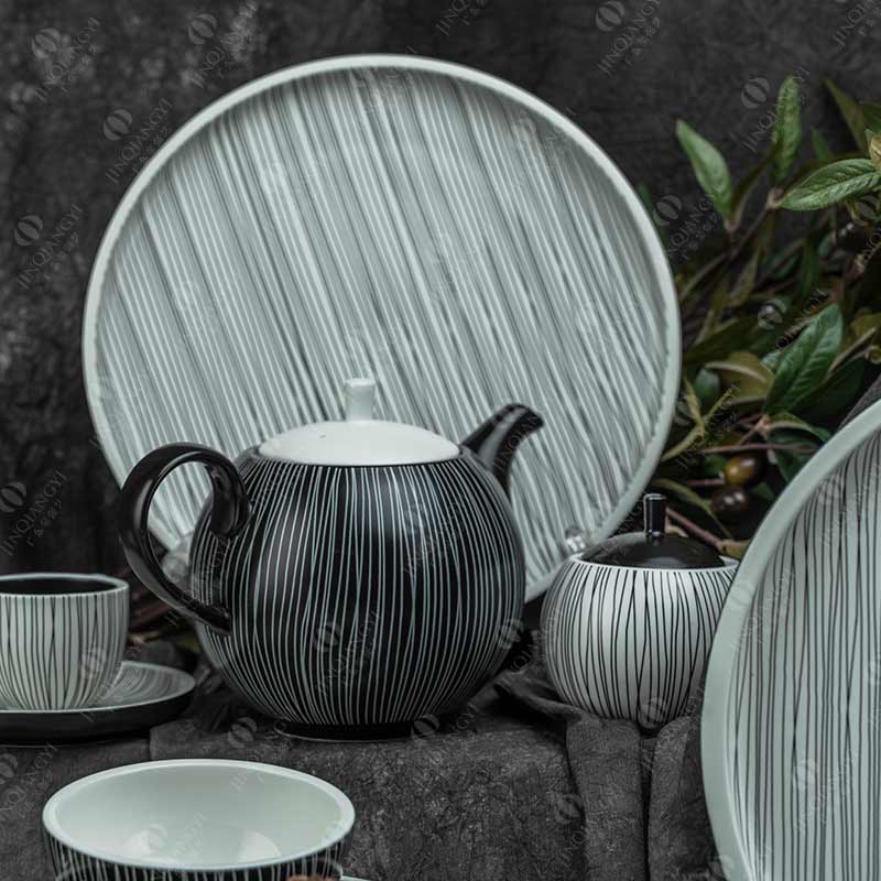 OEM ODM Scratch Proof 15 Piece Porcelain Coffee Set For 6