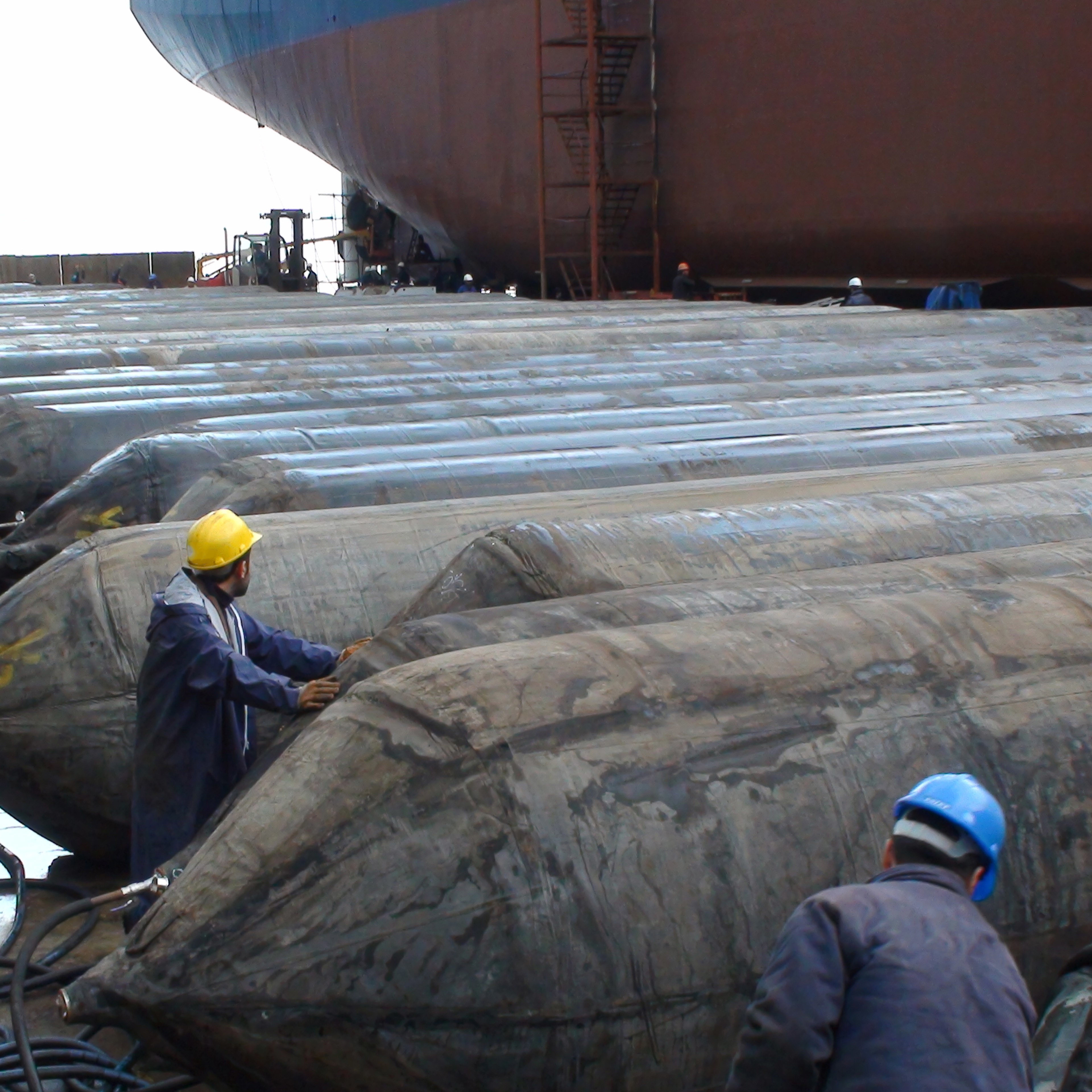 Airbag Roller Marine Roller 400 Tons Airbag Launching Ship Landing