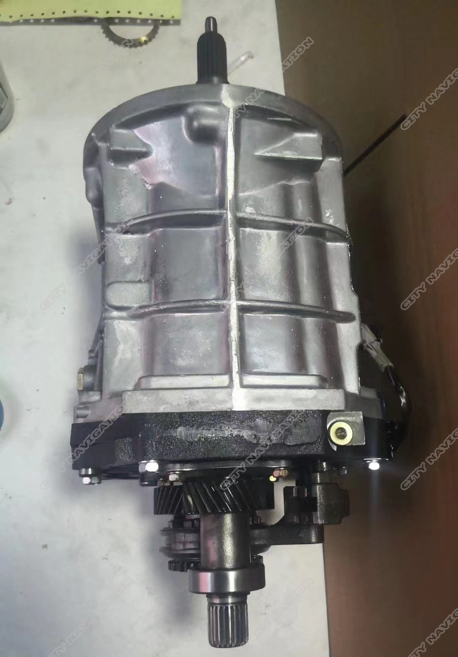 Manual Transmission Gearbox for Toyota Land Cruiser 3.0L 4X4 Other Year 45*38*35 Made