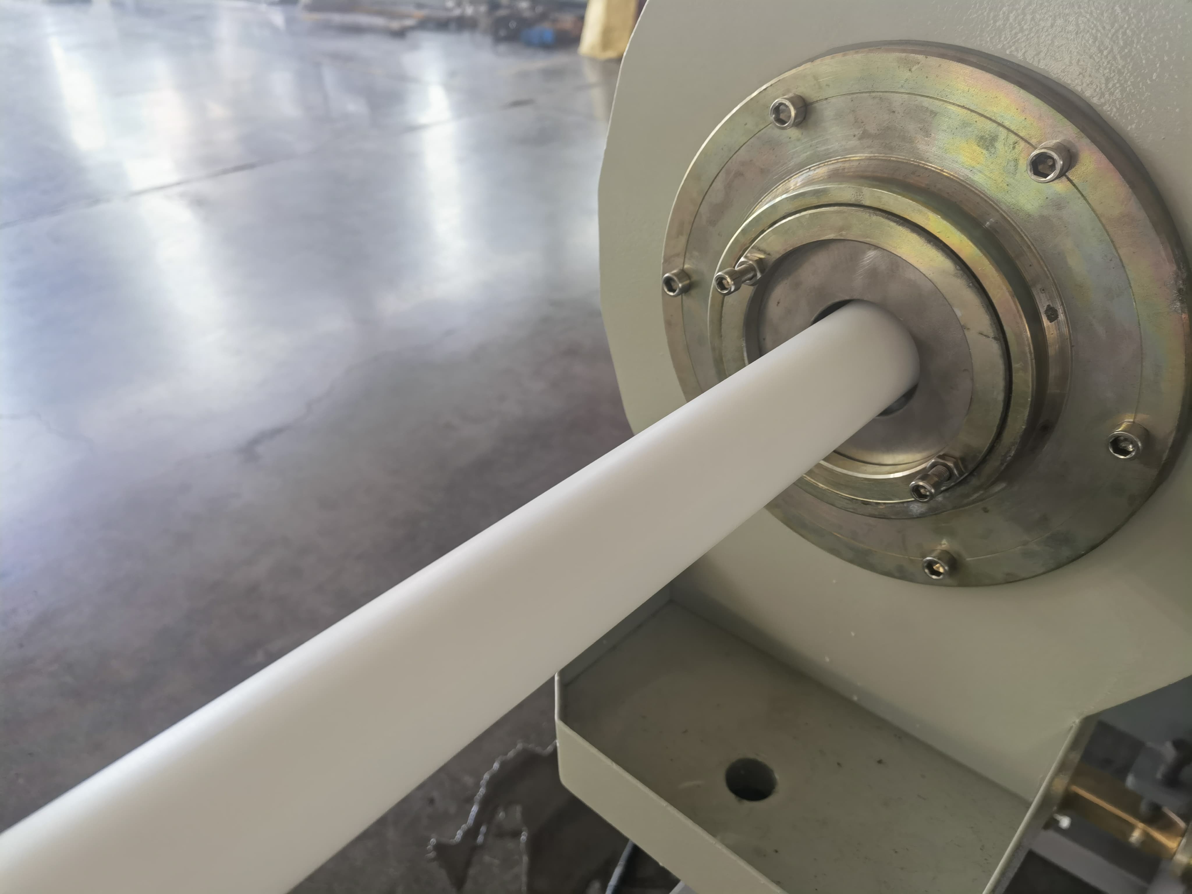 Solid Wall Pipes Manufactured with ABA Three-layer Co-extrusion PE Pipe Line and Single Screw Design