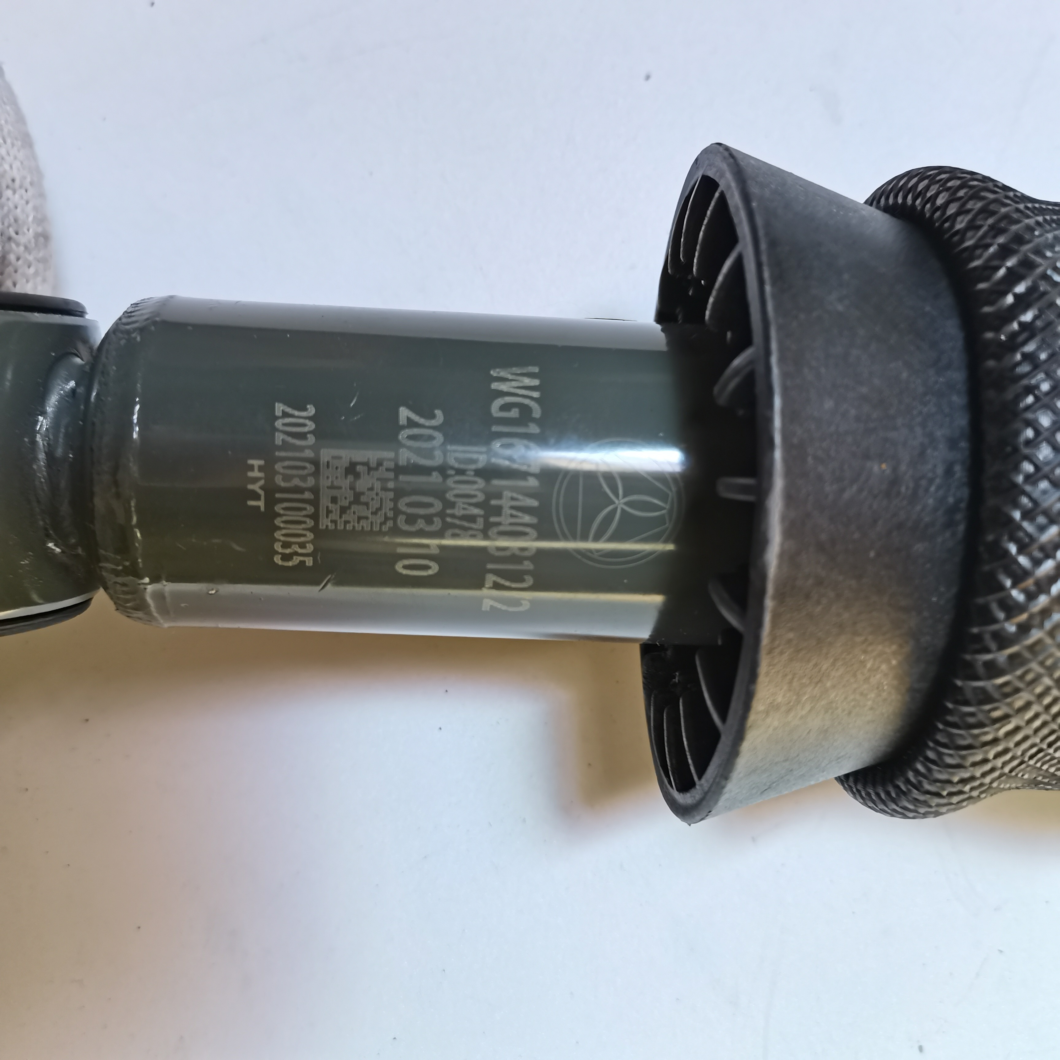 Shock Absorbers With Truck Airbag Shocks And Coilover Springs