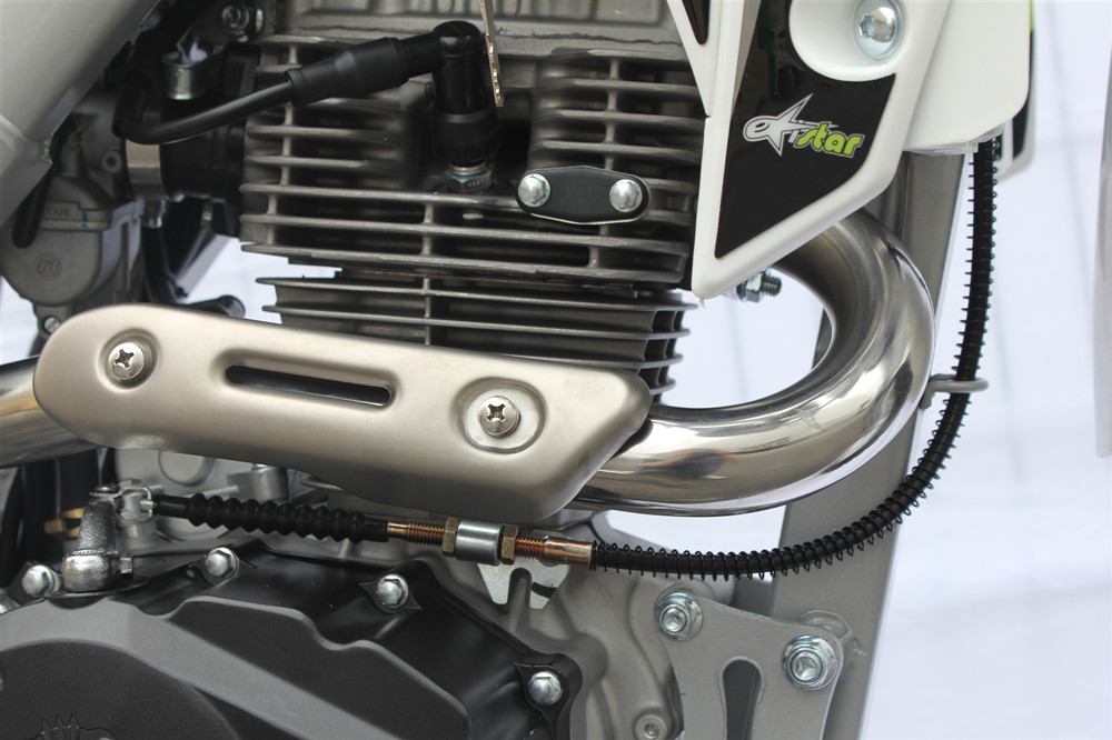 China 2 stroke motorcycle powerful engine Off Road Dirt Bike 250cc