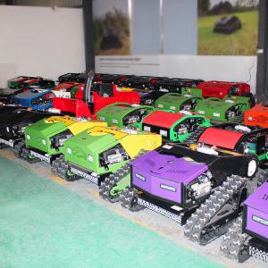 Free Shipping CE EPA Gasoline Engine All Terrain Agriculture Rubber Remote