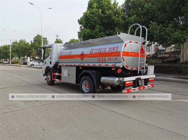 2024 New Type Dongfeng Fuel Oil Tanker Truck Price 6CBM Fuel Bowser Mobile