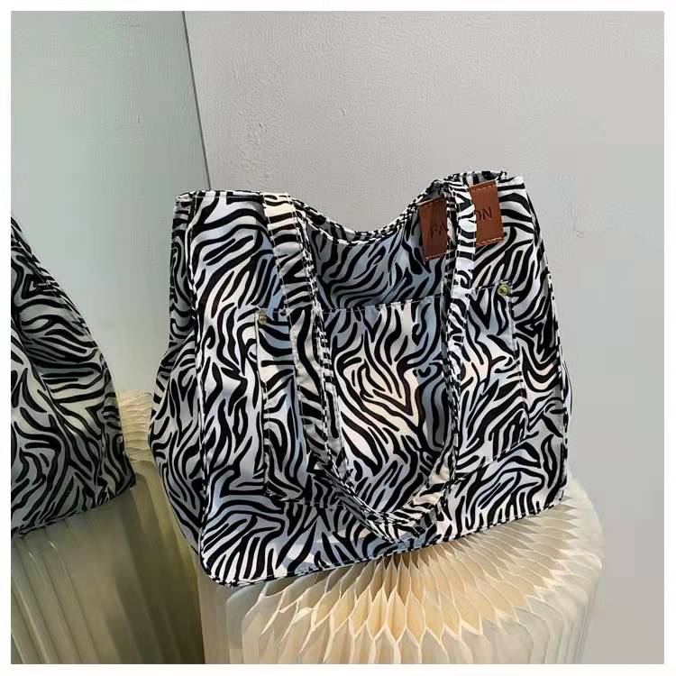 Women Leopard Printing Eco Canvas Bags Animal Pattern Zebra Lady Tote Bags
