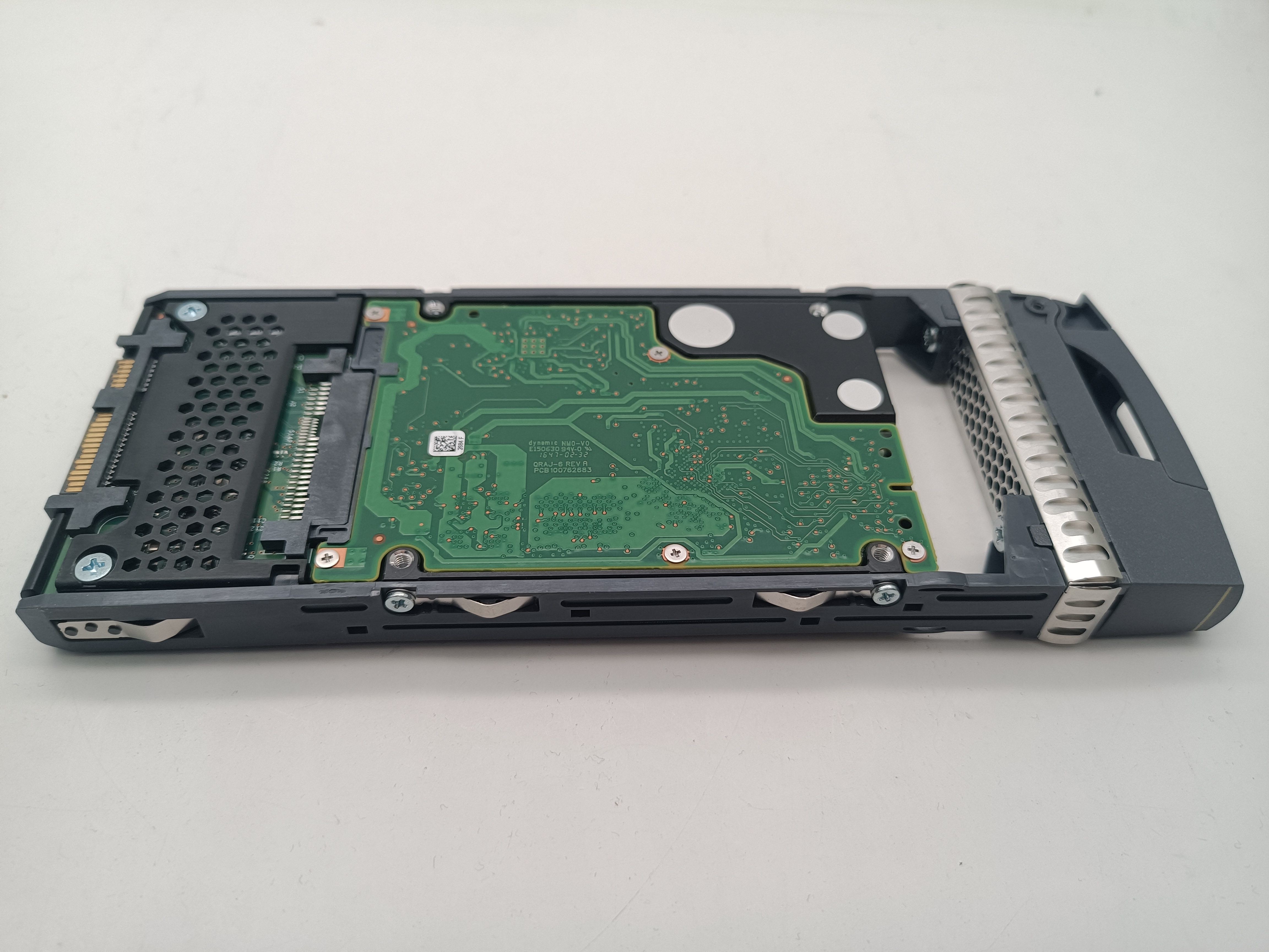 NetApp X423A-R5 108-00222 00V7529 00V7528 900GB 10K 6Gbps 2.5in SAS Hard Drive