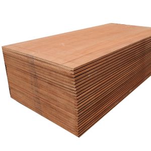 28mm Thickness Container Flooring Plywood with WBP Glue and 750kgs/cbm Density