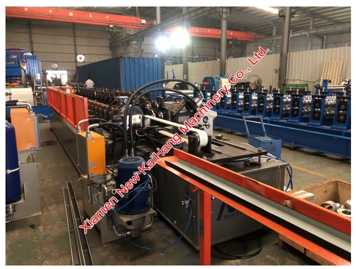 Thickness 0.4mm-0.6mm High Speed Roll Former, Forming Machine, 60mpm speed auto size exchange control