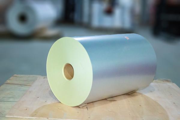 Ordinary Sticky Kraft Self Adhesive Sticker Paper Roll Label Oil Glue SGS