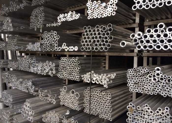 Thickness 40mm Extrusion 6061 T6 Aluminum Square Tube
