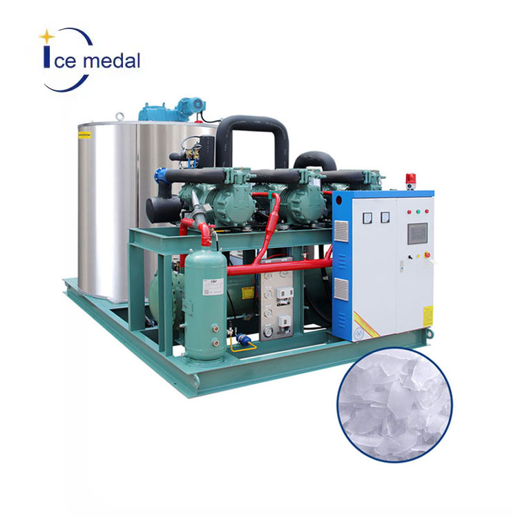 Industrial Seawater Flake Ice Machine 64 KW For Fish Frozen