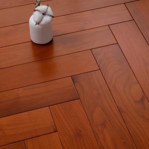 Multi-layer Fishbone Engineered Oak Flooring with T G or Click System and Real