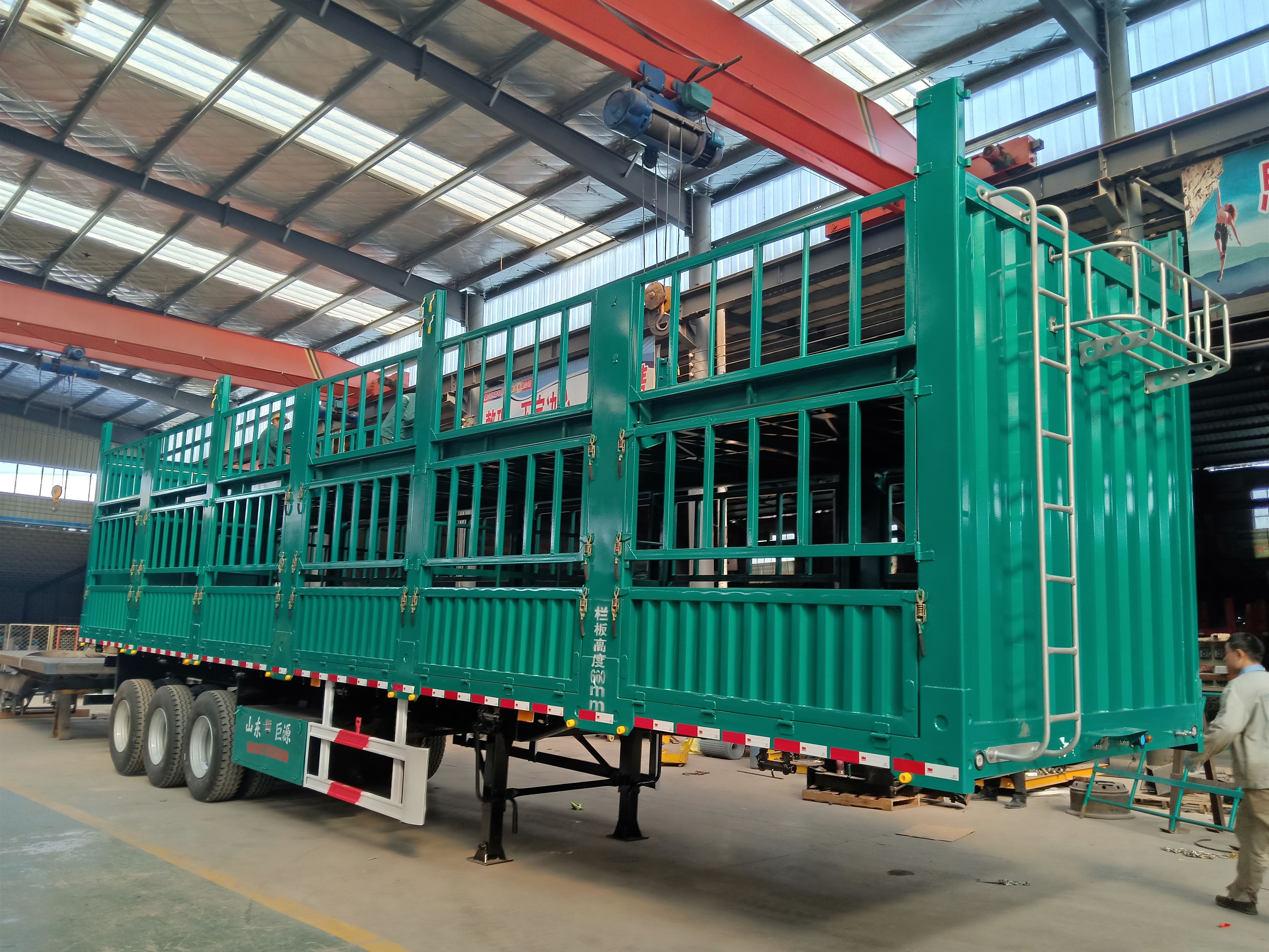 3 Axls 50-80 Tons Fence Cargo Semi Truck Trailers with T700/Q345 Steel Main Beam