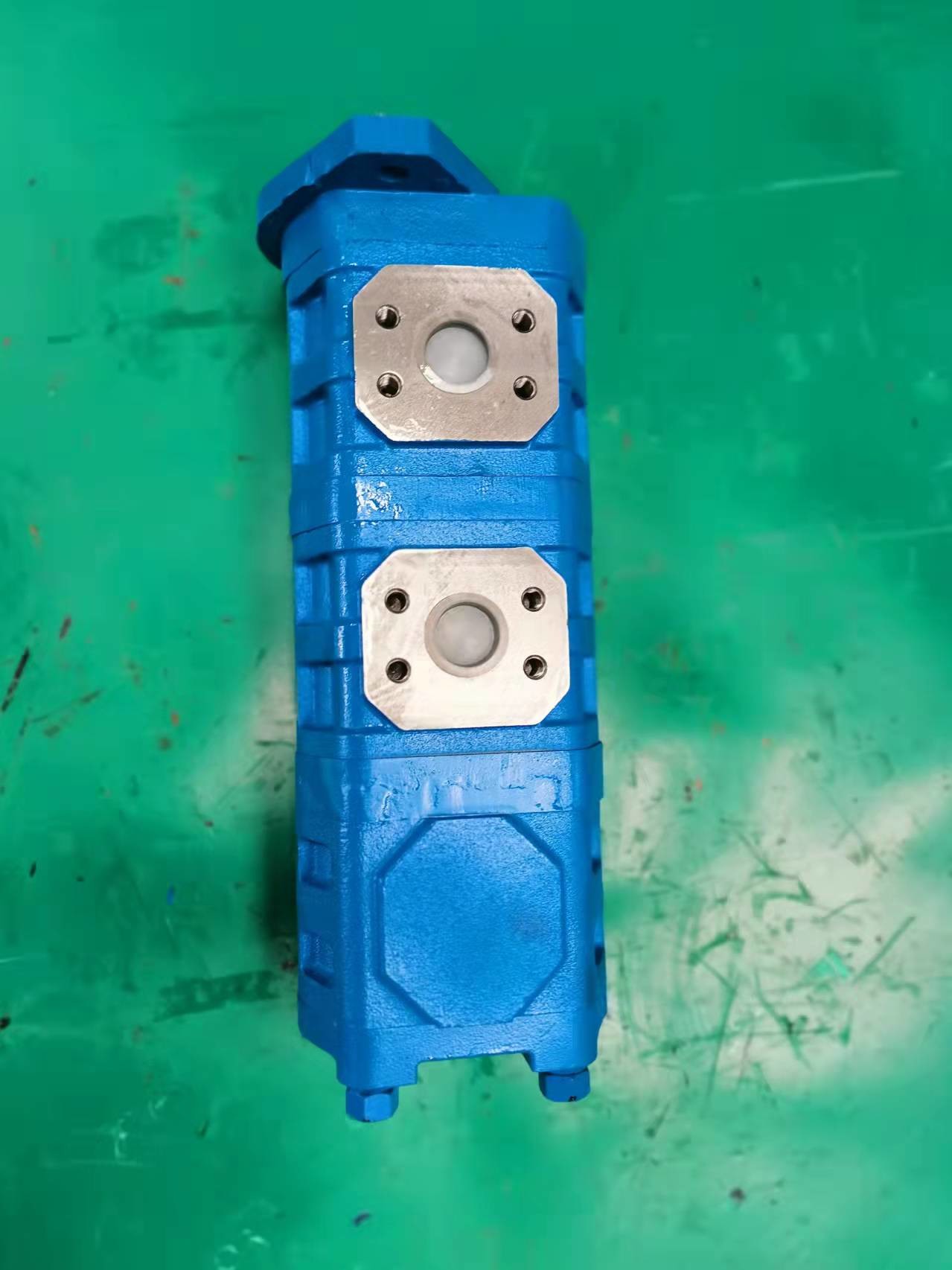 CBGJ1032+1032+1016.7 R 3+2 13T CBGJ triple pump Original Gear Pump For Engineering Machinery And Vehicle