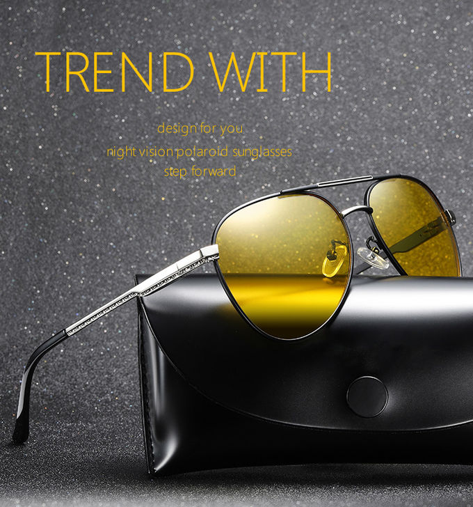 Fashion Polarized UV400 Mens Pilot Sunglasses With Metal Hinge 146MM