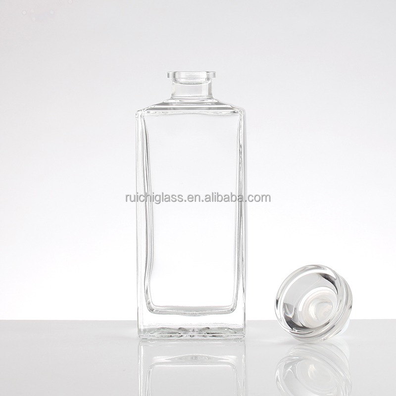 500ml Square Shaped Irregular Design Whiskey Glass Bottle for Beverage Packaging