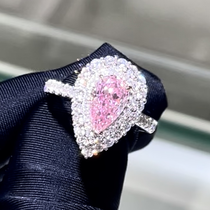 18k Pear Shape Around Inlay Design Ring Lab Grown Pink Diamond Ring Classic Design For Party