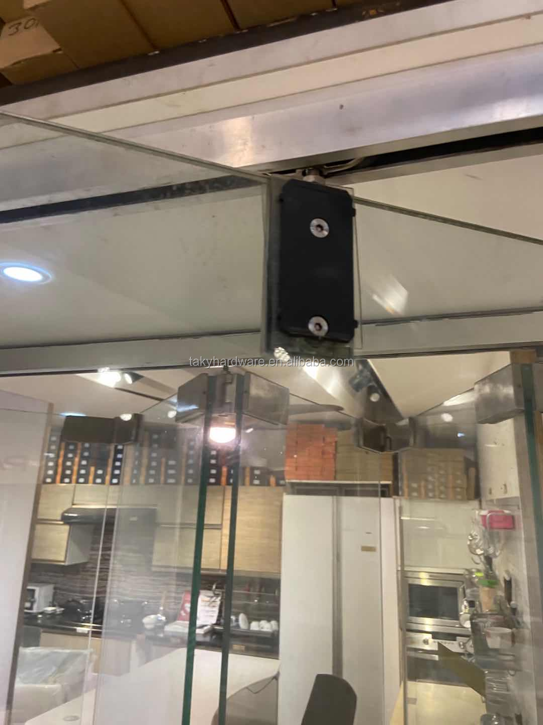 Zinc Alloy Glass Hardware Sliding Folding Frameless Glazing Systems Interior Bifold Door